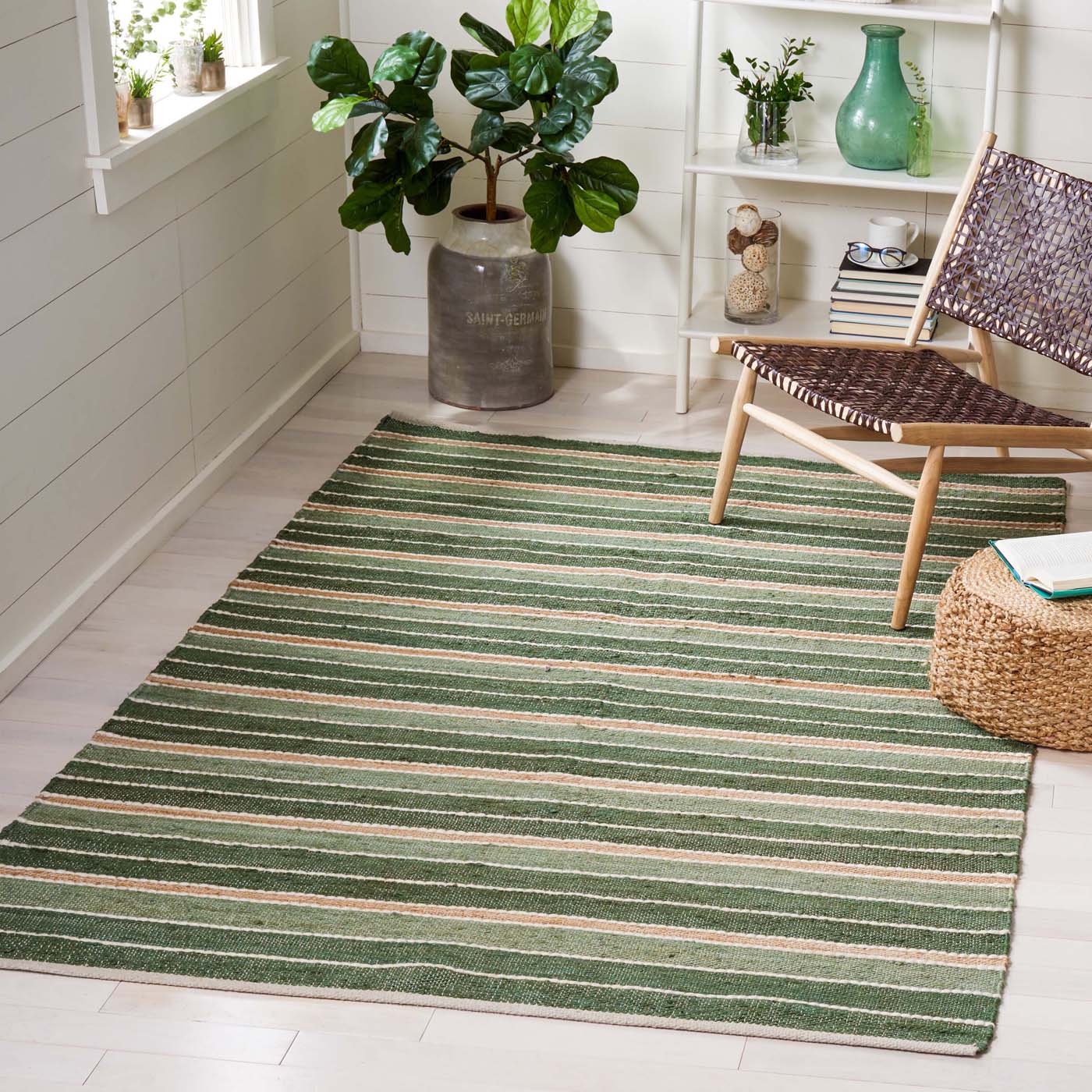 Safavieh Striped Kilim 312 Rug, STK312 - Green / Natural