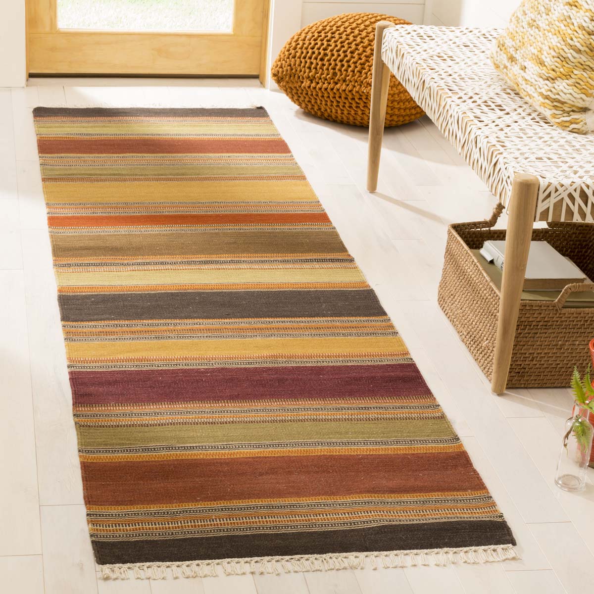 Safavieh Striped Kilim 315 Rug, STK315 - Gold