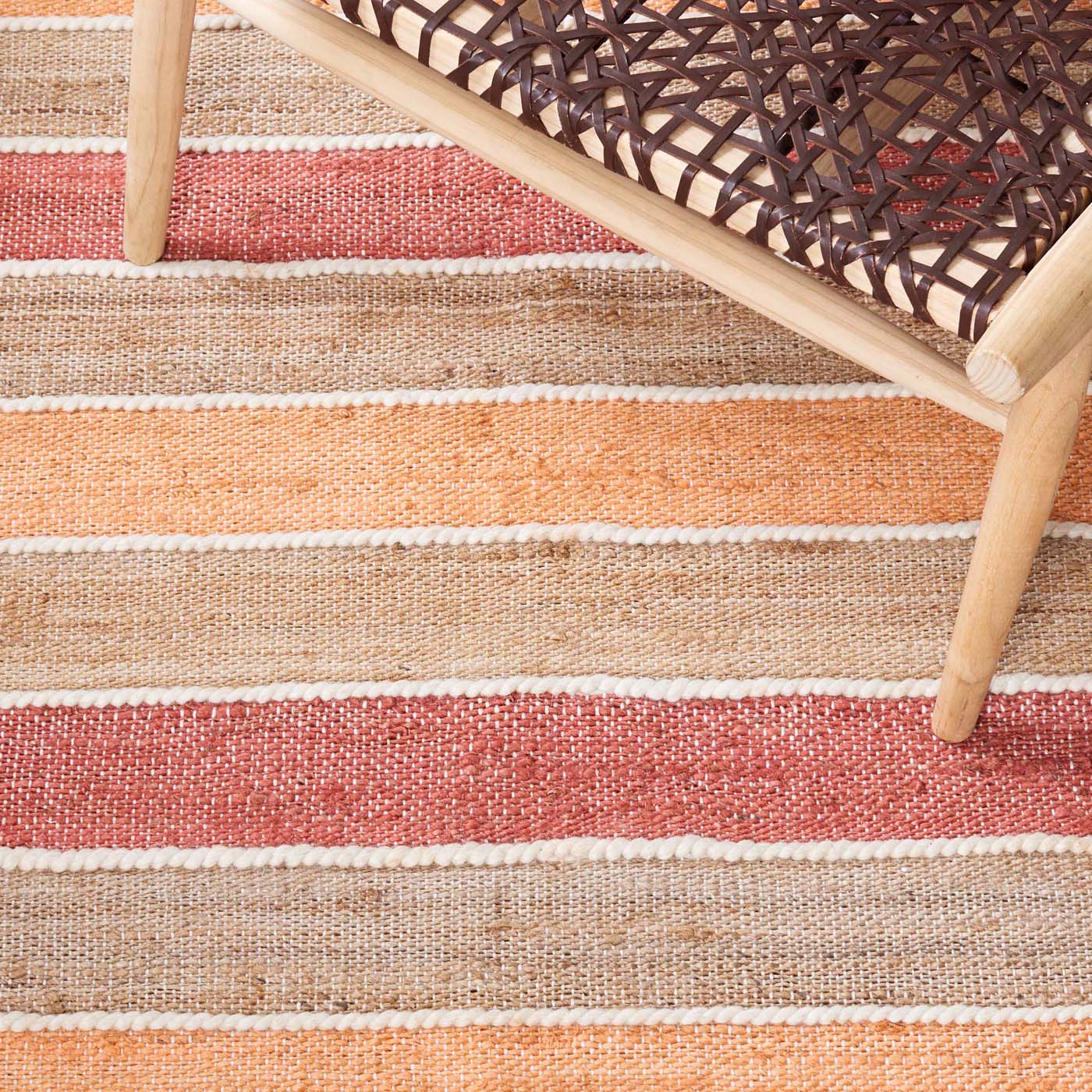 Safavieh Striped Kilim 316 Rug, STK316 - Rust / Red