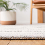 Safavieh Striped Kilim 501 Rug, STK501 - Ivory / Grey