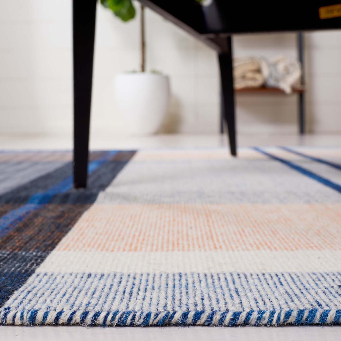 Safavieh Striped Kilim 702 Rug, STK702 - Orange / Blue