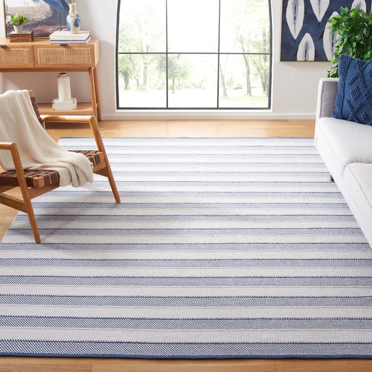 Safavieh Striped Kilim 803 Rug, STK803 - Grey / Blue