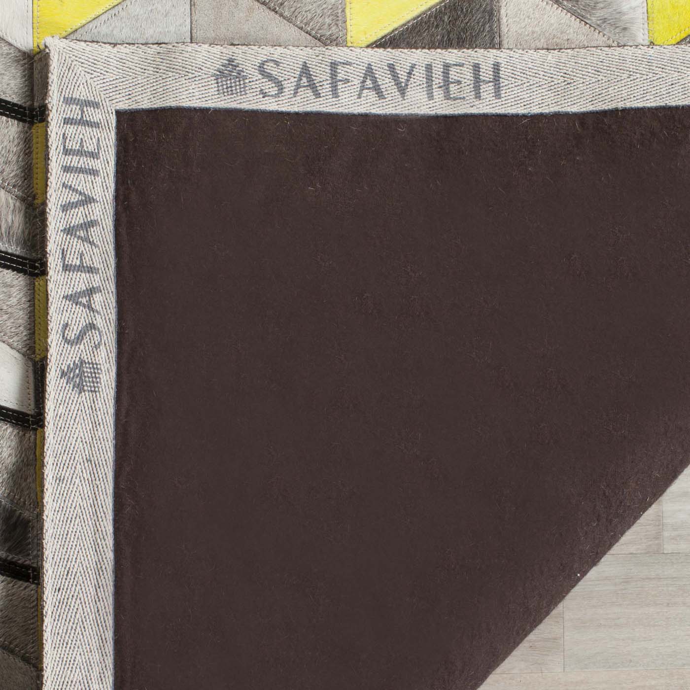 Safavieh Studio Leather 173 Rug, STL173 - Ivory / Yellow