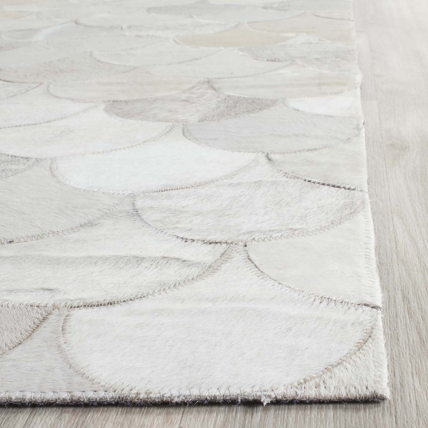 Safavieh Studio Leather 311 Rug, STL311 - Ivory / Grey