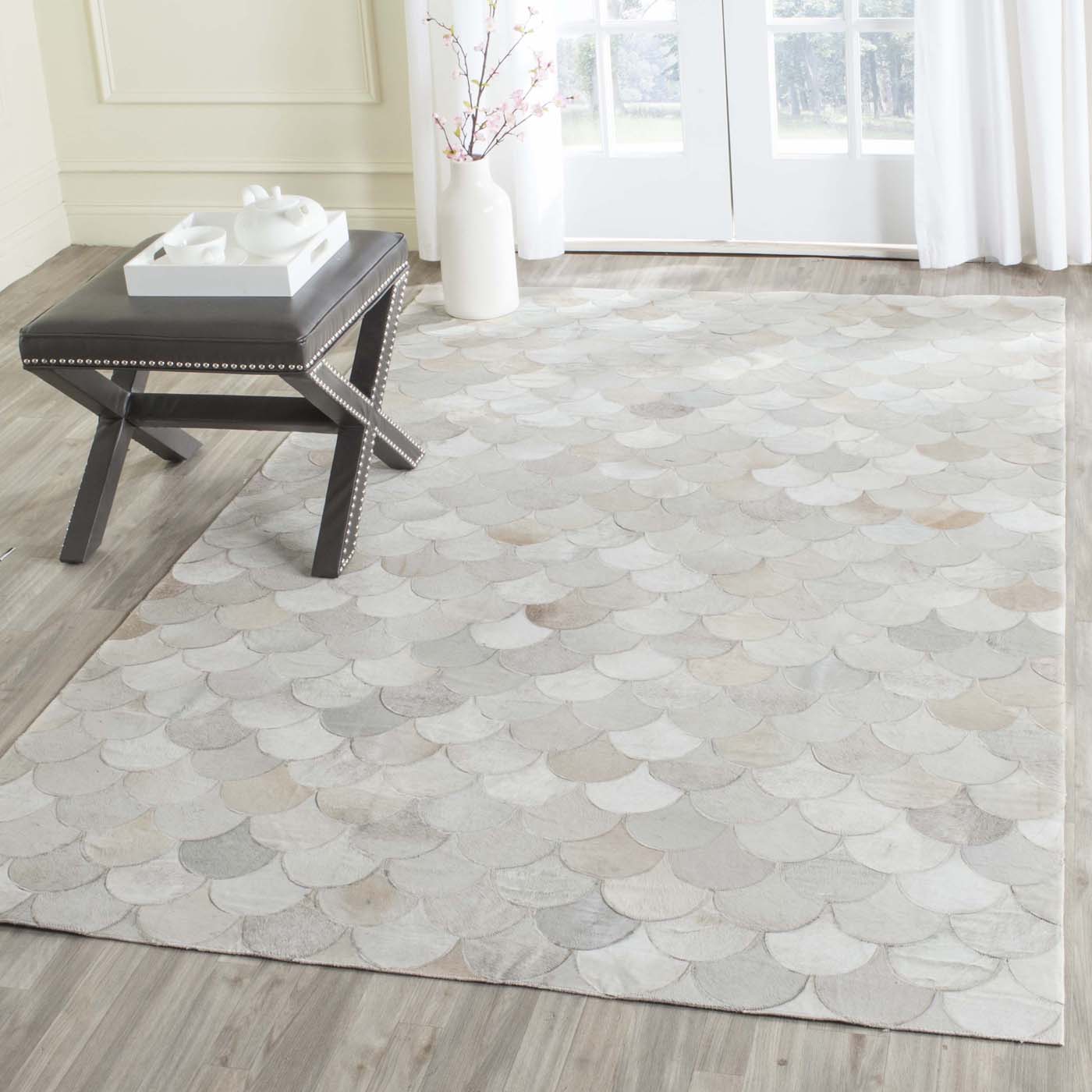 Safavieh Studio Leather 311 Rug, STL311 - Ivory / Grey