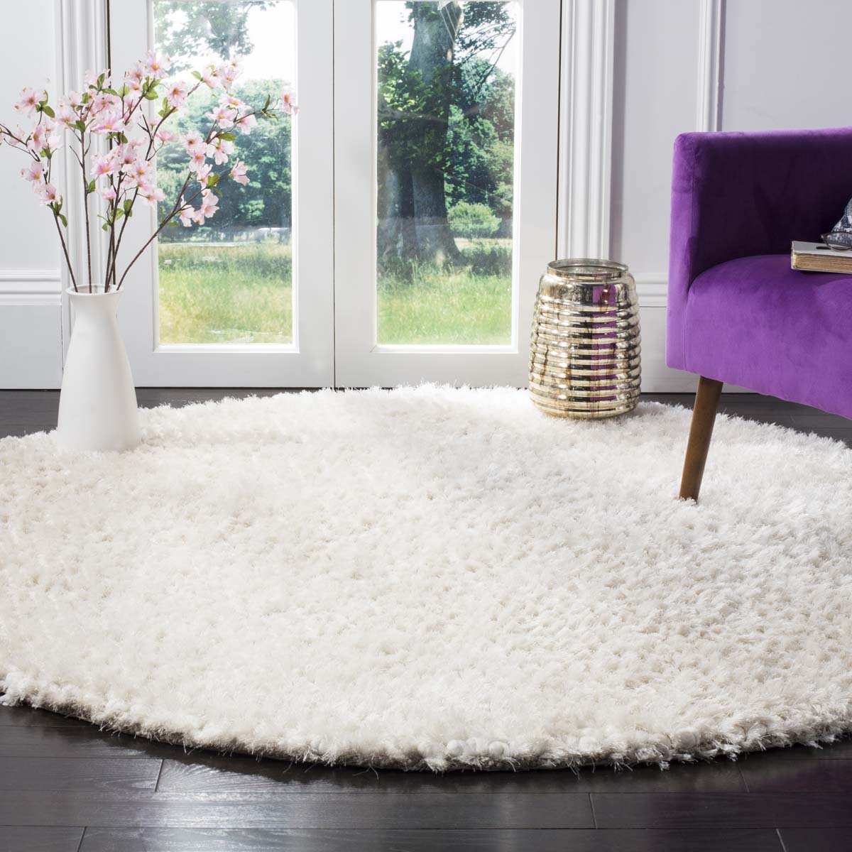 Safavieh Saint Tropez Shag 641 Rug, STS641 - Snow White