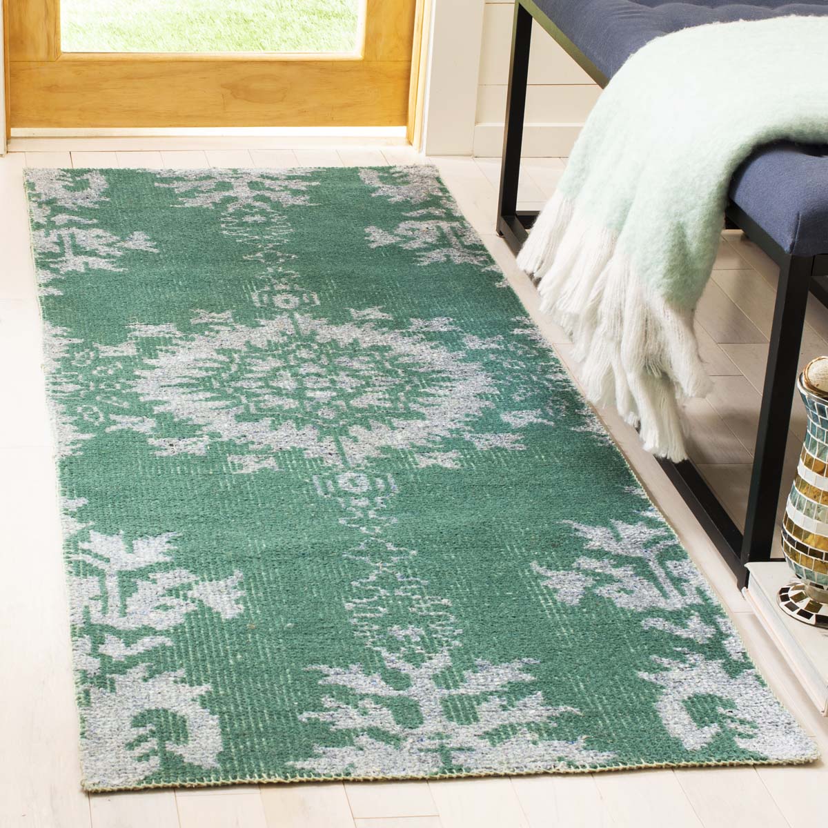 Safavieh Stone Wash 235 Rug, STW235 - Emerald