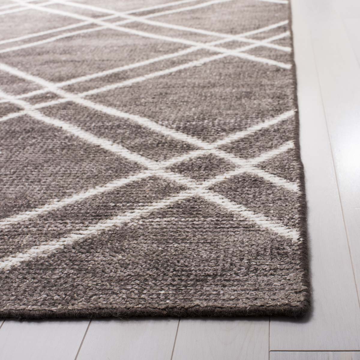 Safavieh Stone Wash 701 Rug, STW701 - Dark Grey