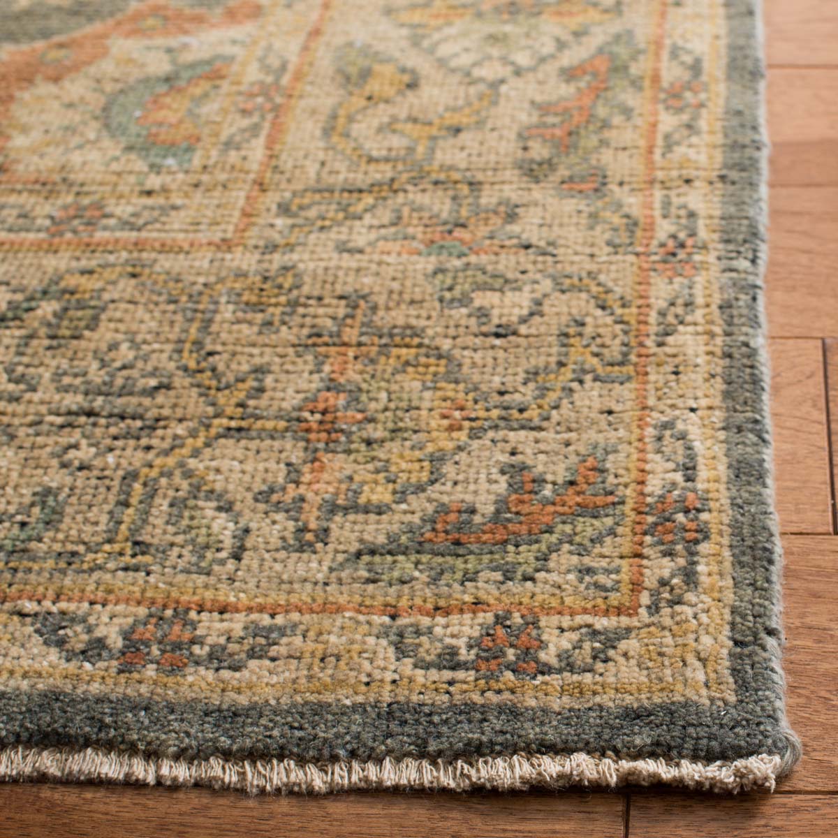 Safavieh Sivas 161 Rug, SVS161 - Grey / Beige