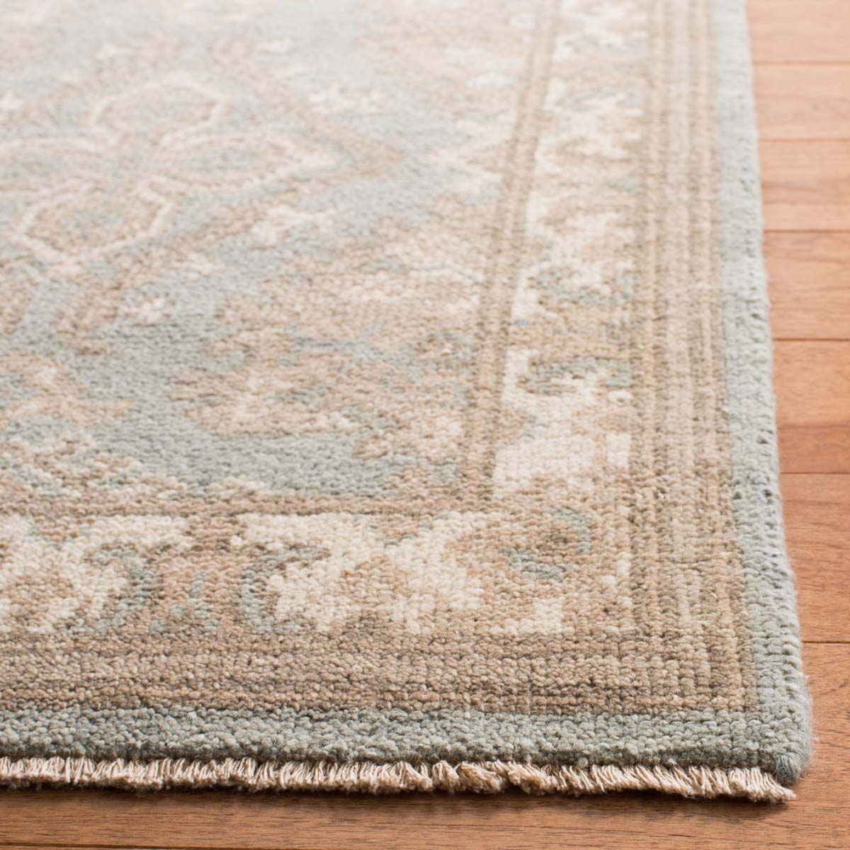 Safavieh Sivas 170 Rug, SVS170 - Light Blue / Ivory