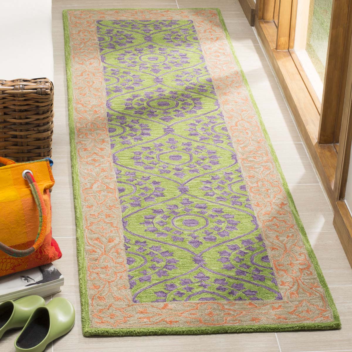 Safavieh Suzani 102 Rug, SZN102 - Green / Violet