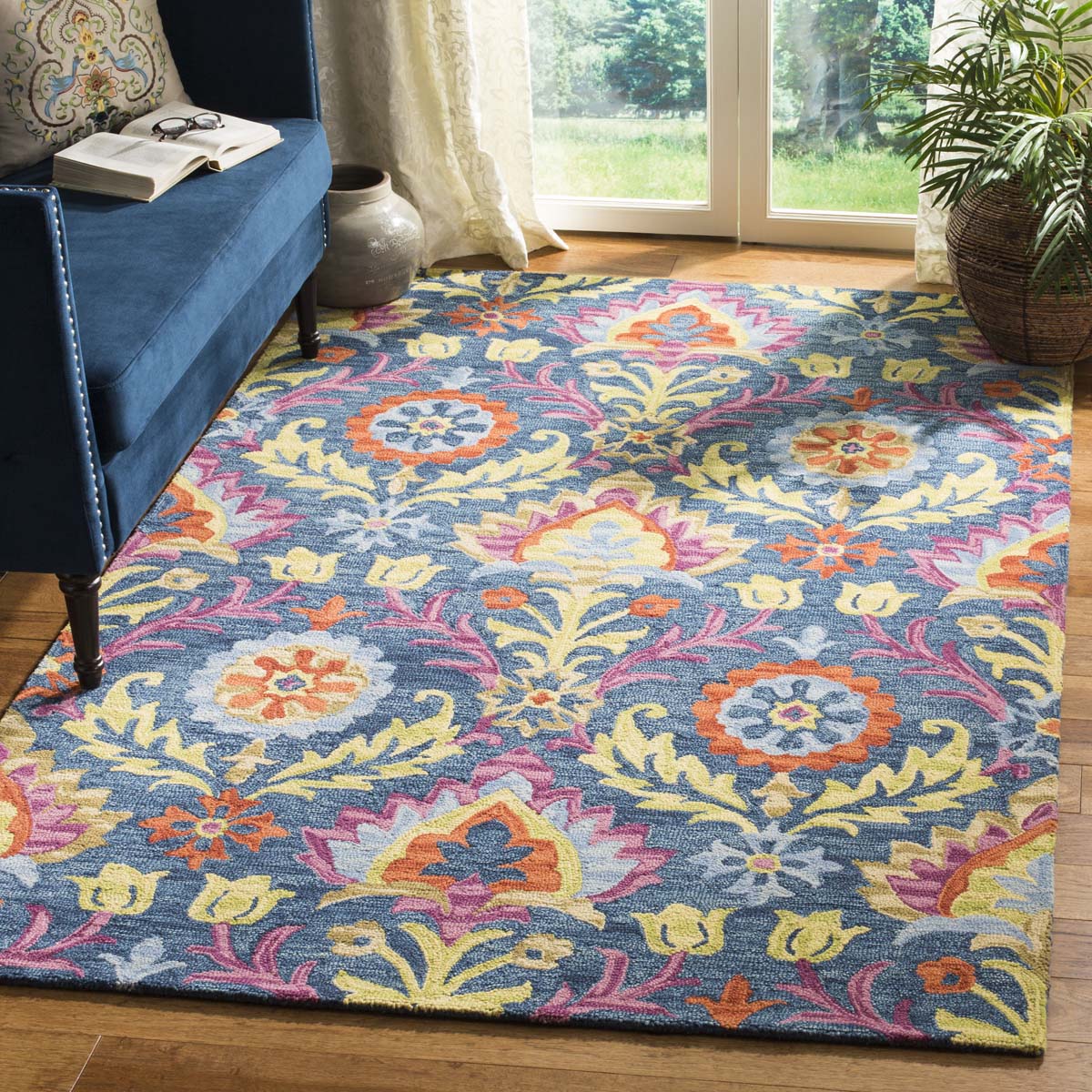 Safavieh Suzani 312 Rug, SZN312 - Blue / Multi