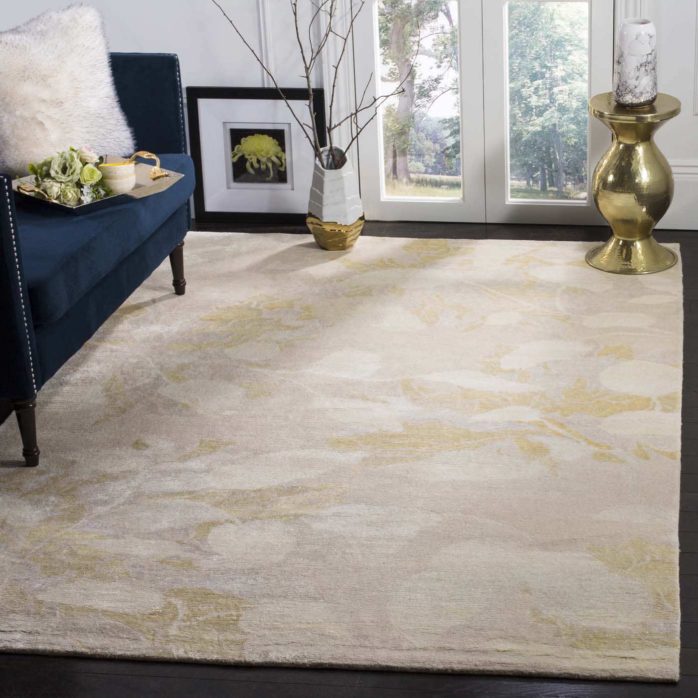 Safavieh Tibetan 55 Rug, TB955 - Creme / Yellow