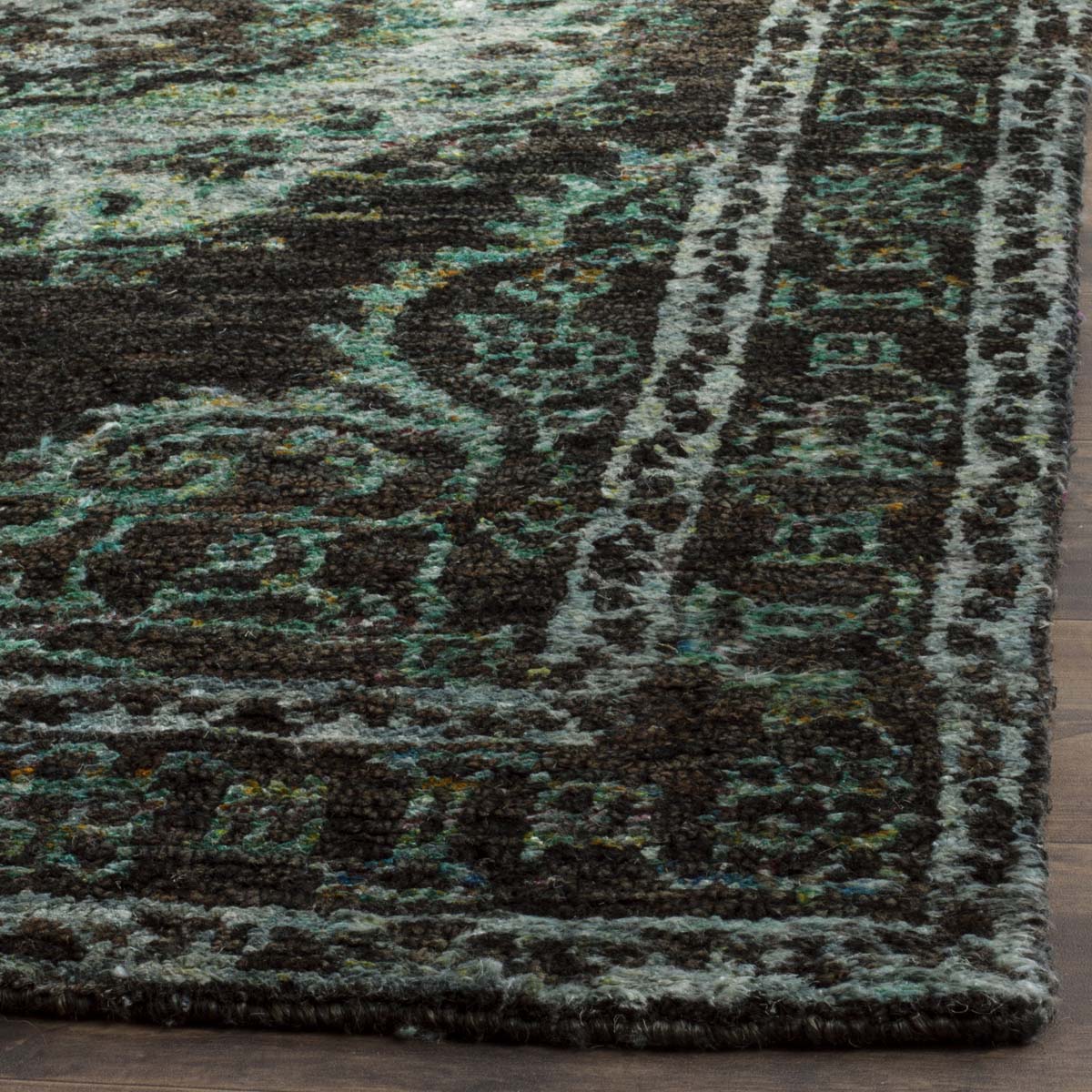 Safavieh Tangier 602 Rug, TGR602 - Chocolate / Aqua