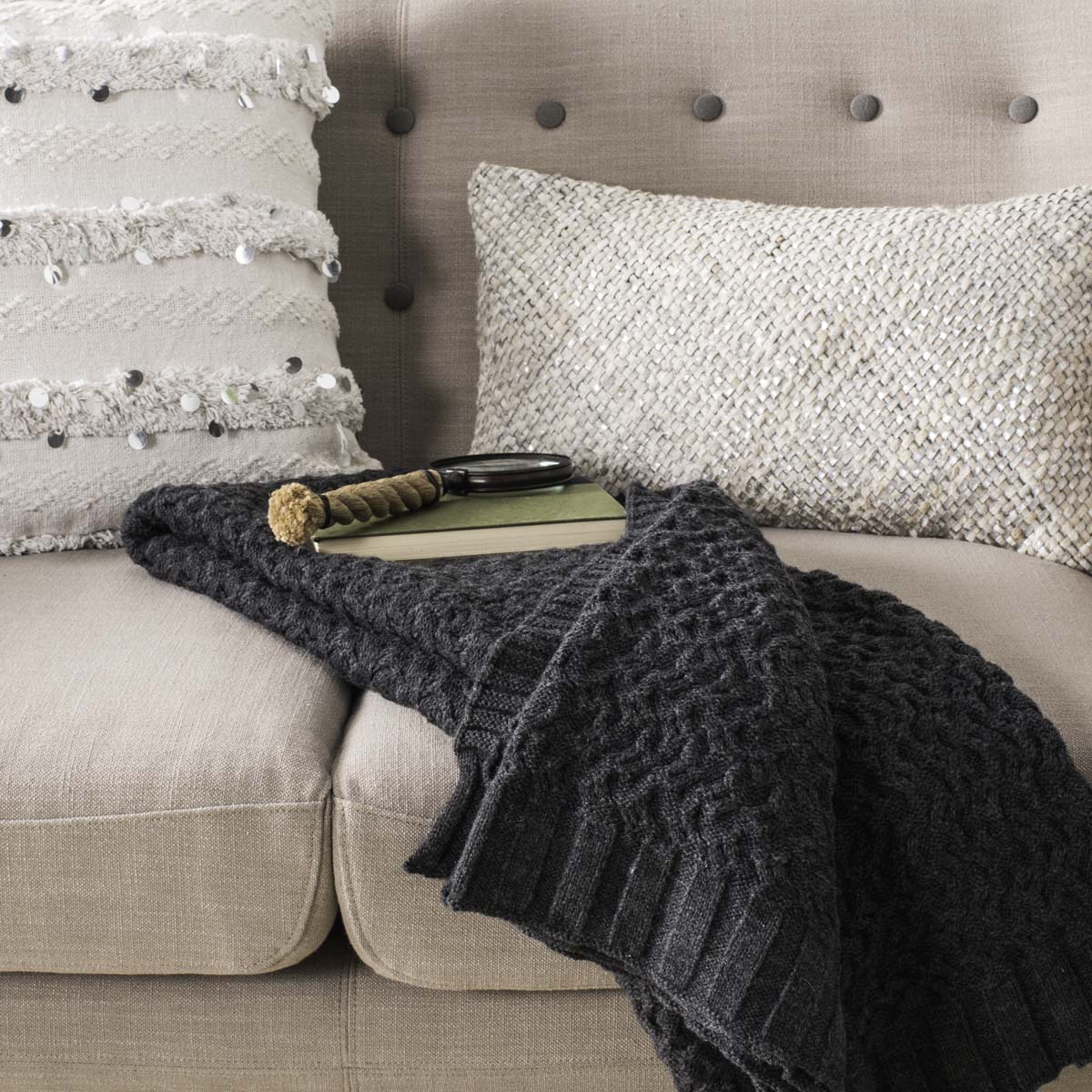 Safavieh Affinity Knit Throw, THR194 - Dark Grey