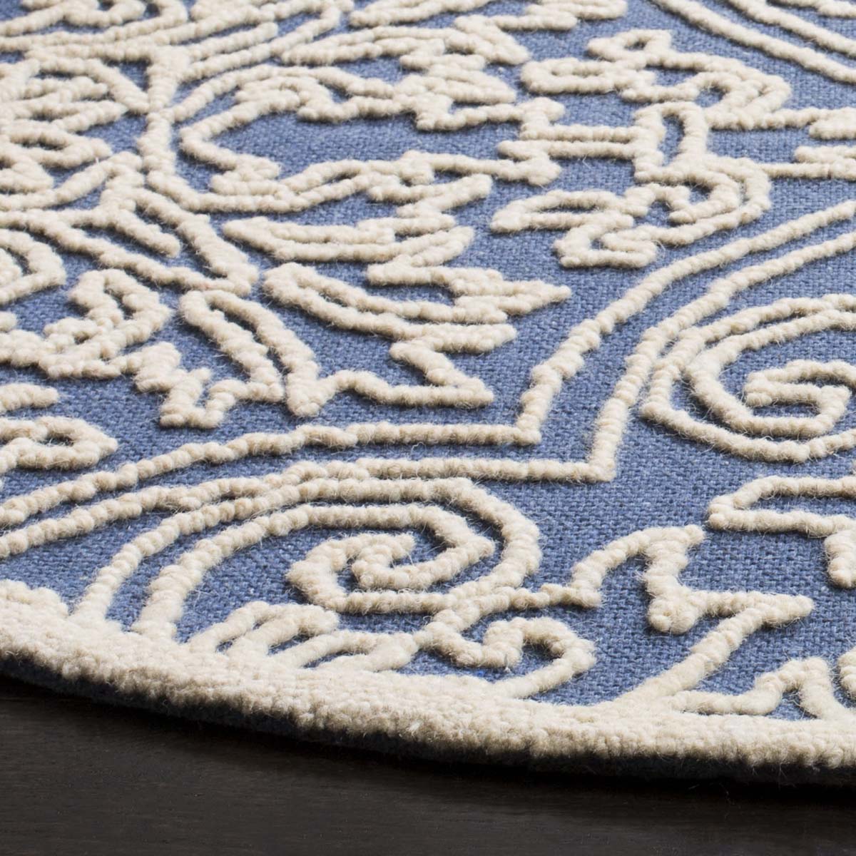 Safavieh Trace 101 Rug, TRC101 - Blue / Ivory