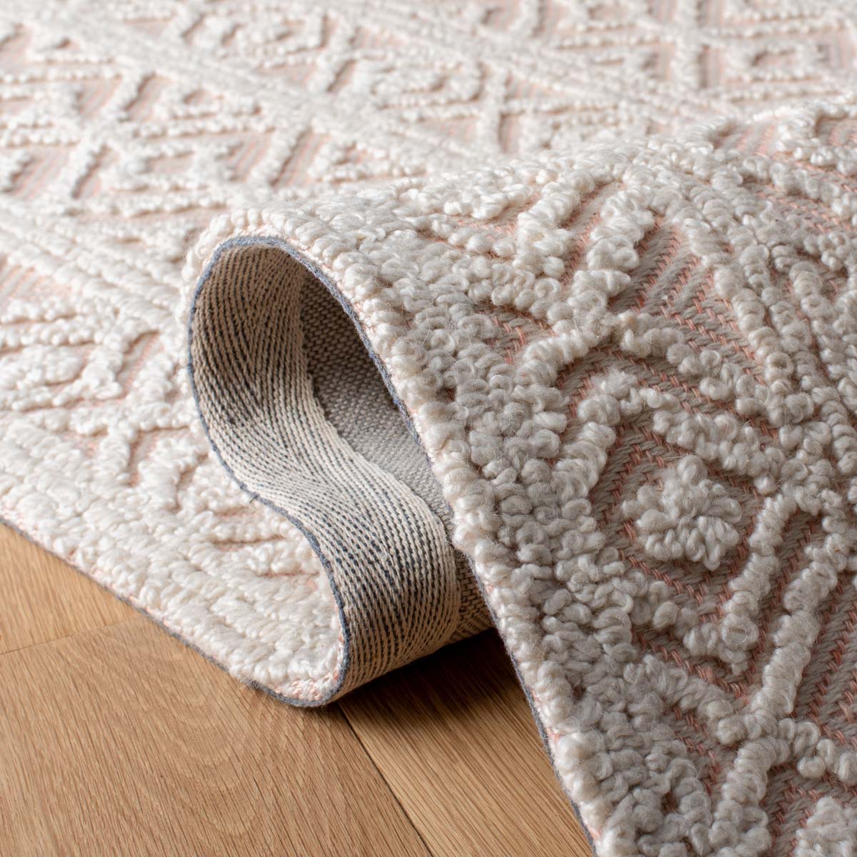 Safavieh Trace 214 Rug, TRC214 - Beige / Pink