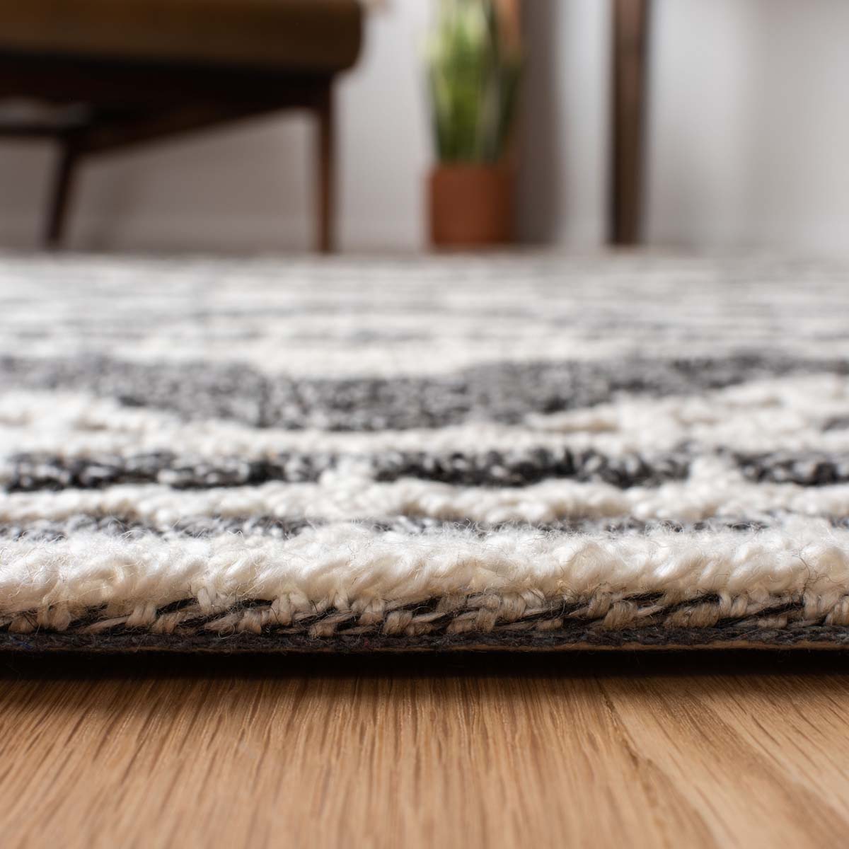 Safavieh Trace 216 Rug, TRC216 - Grey / Charcoal