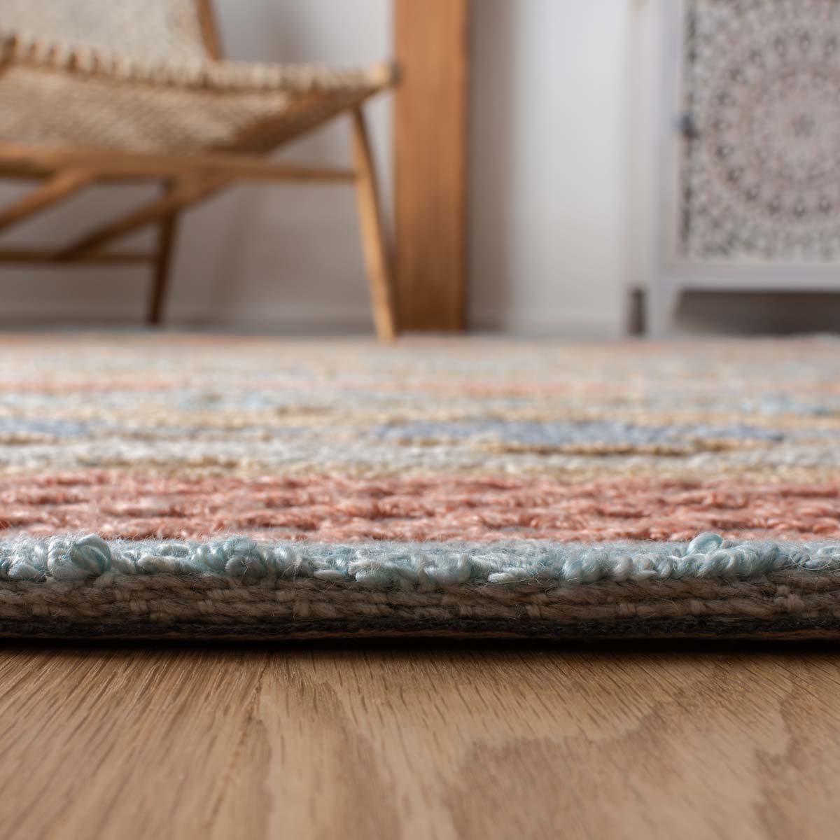 Safavieh Trace 221 Rug, TRC221 - Blue / Rust