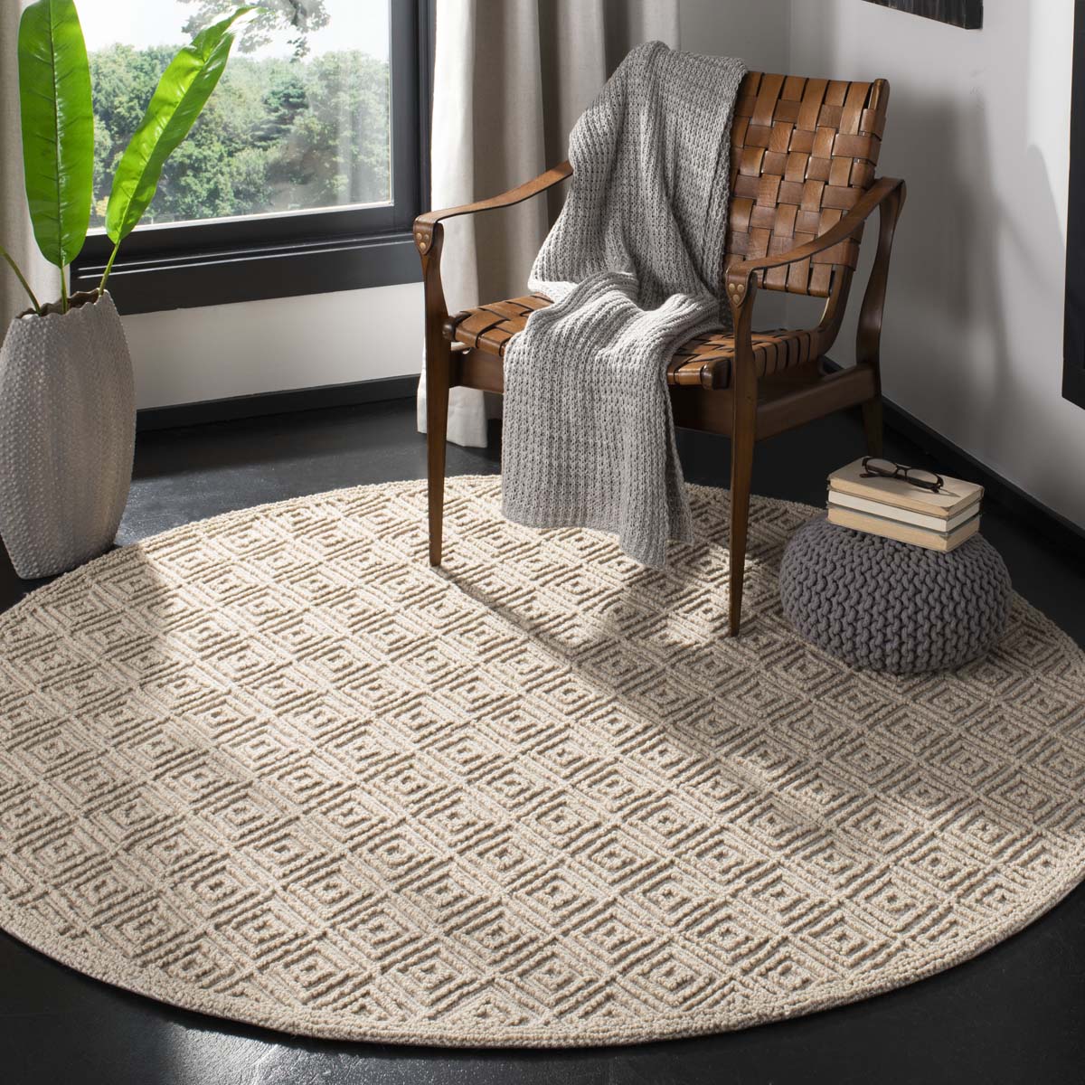 Safavieh Trace 250 Rug, TRC250 - Beige / Beige