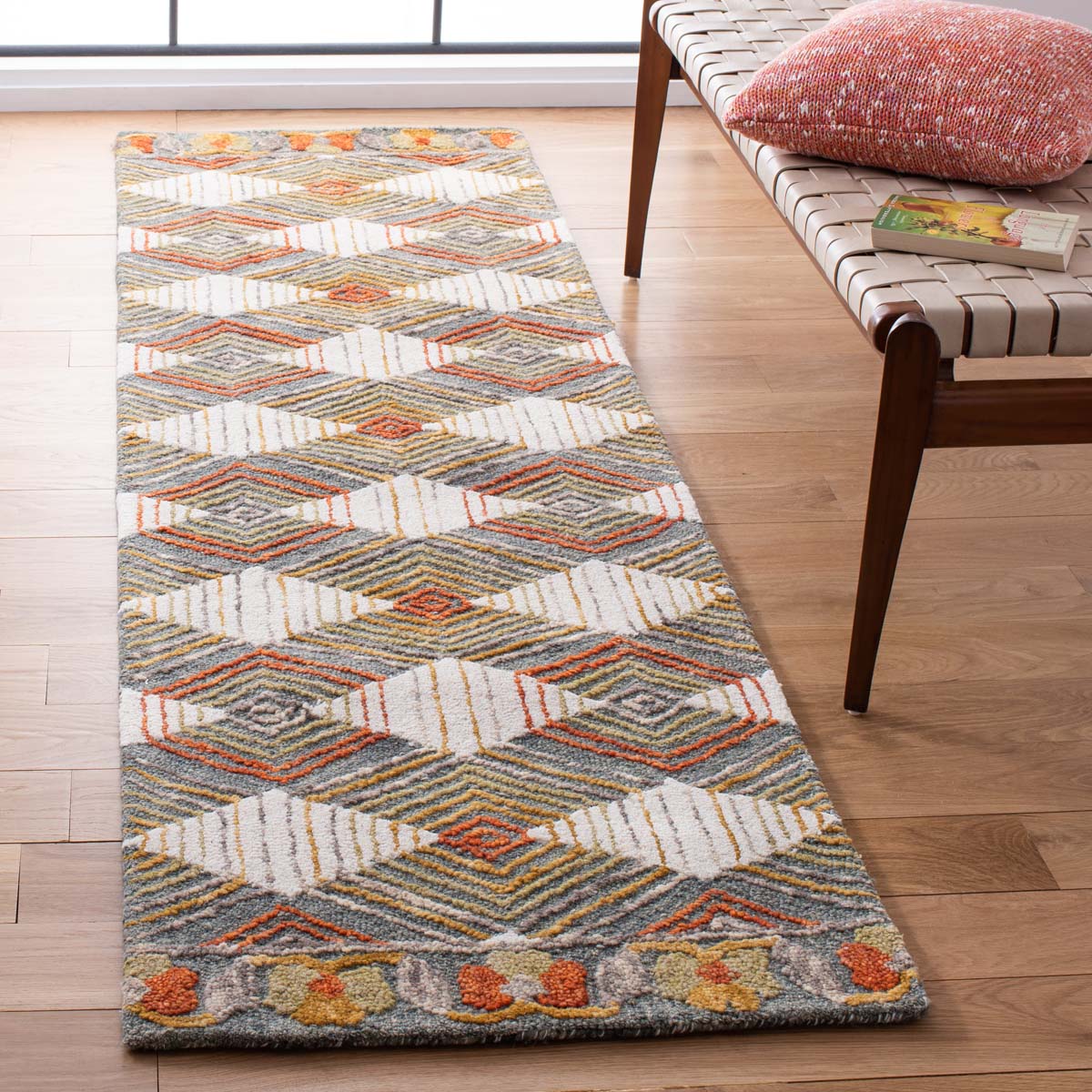 Safavieh Trace 522 Rug, TRC522 - Blue / Ivory