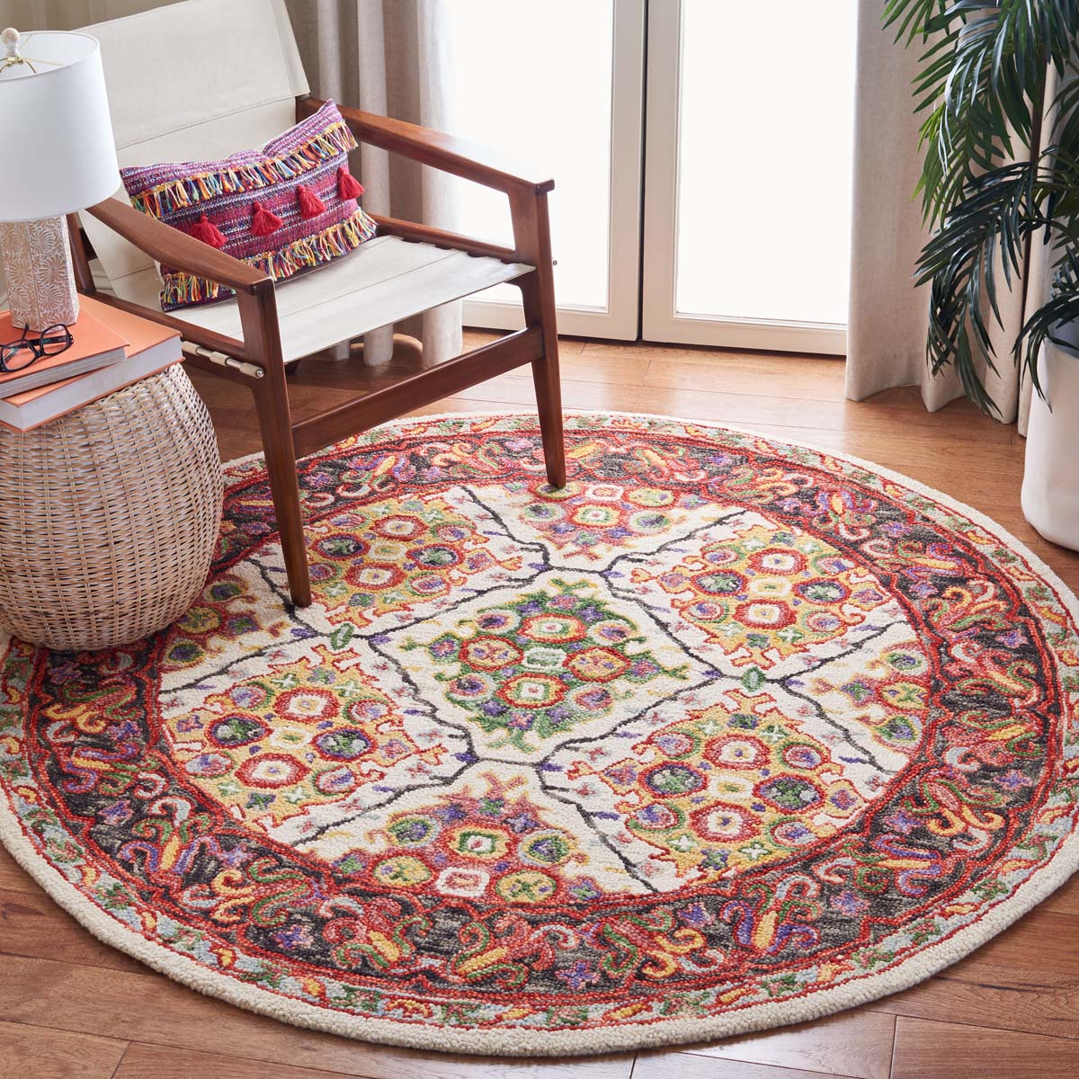 Safavieh Trace 524 Rug, TRC524 - Ivory / Red