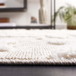 Safavieh Trends 100 Rug, TRD100 - Beige / Ivory