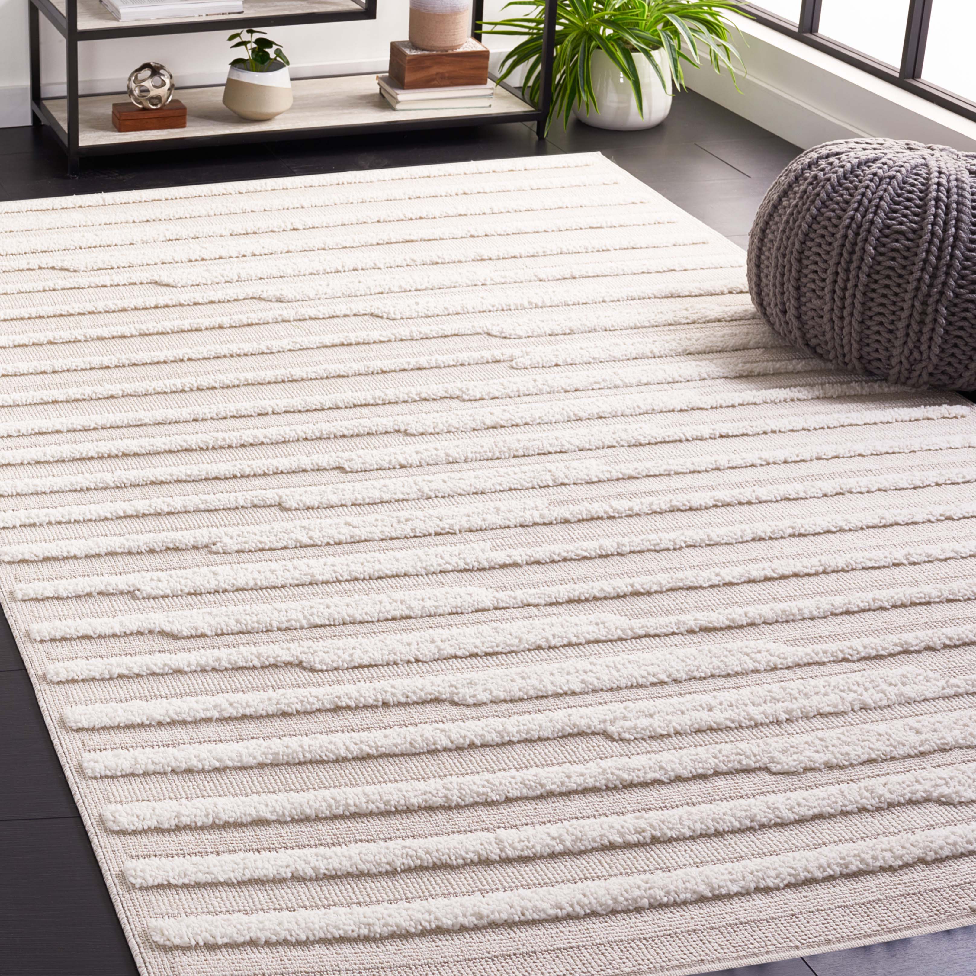 Safavieh Trends 102 Rug, TRD102 - Beige / Ivory