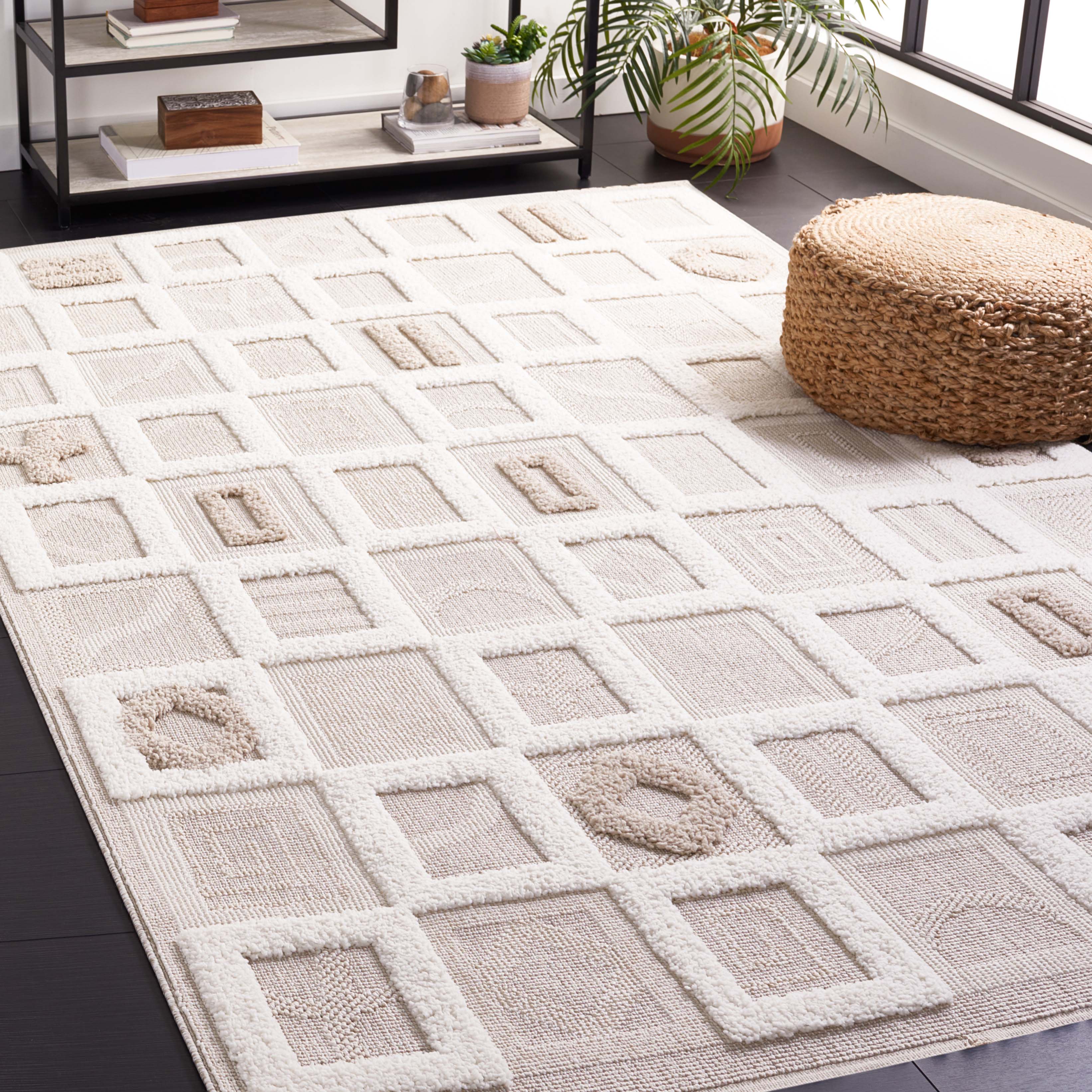 Safavieh Trends 108 Rug, TRD108 - Beige / Ivory