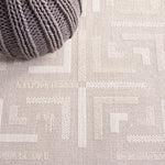 Safavieh Trends 116 Rug, TRD116 - Beige / Ivory