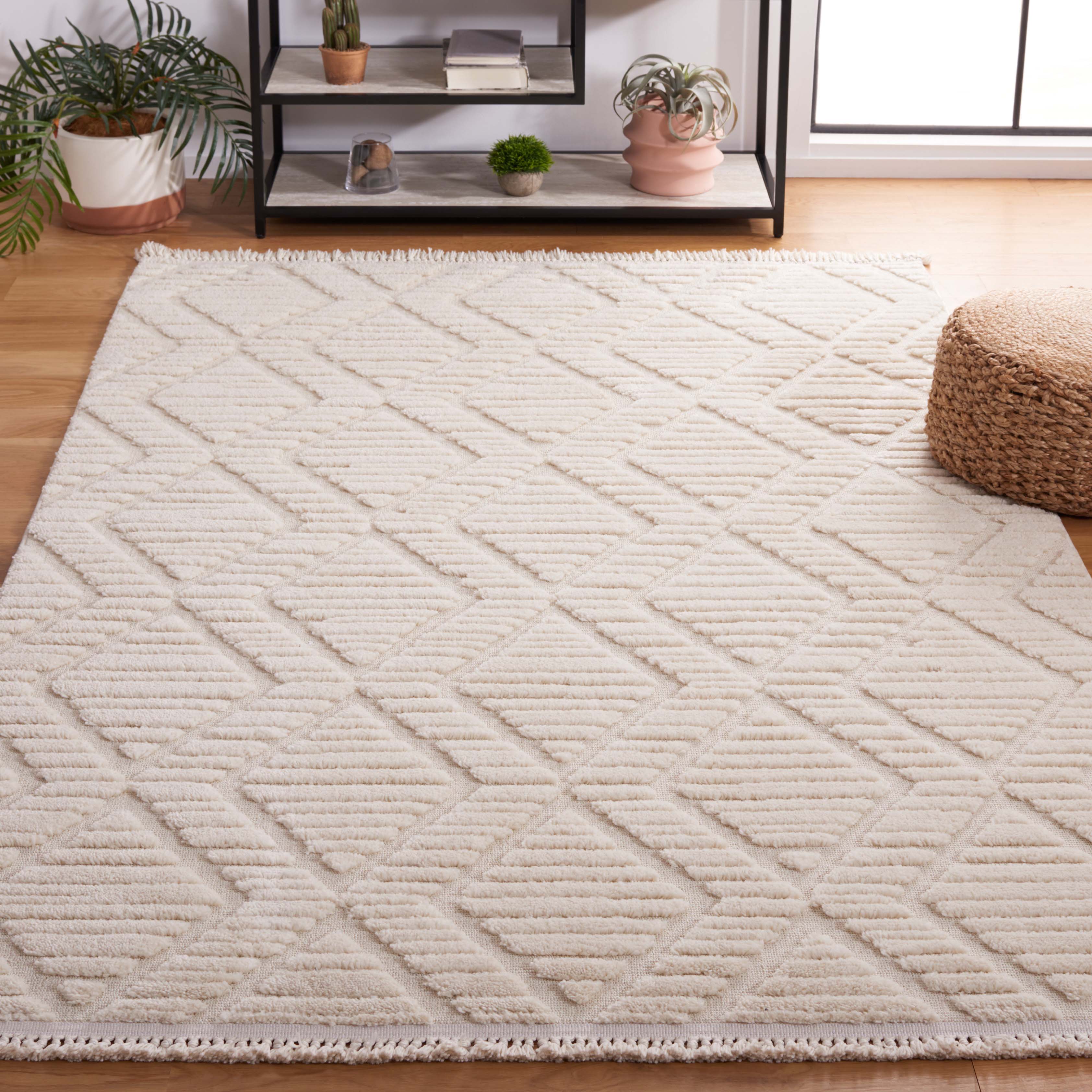 Safavieh Urban 208 Rug, URB208 - Ivory