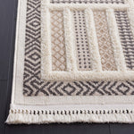 Safavieh Urban 212 Rug, URB212 - Beige / Ivory