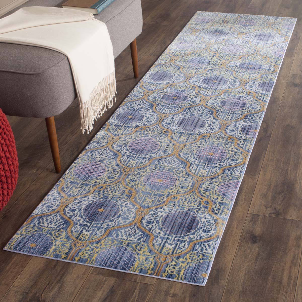 Safavieh Valencia 106 Rug, VAL106 - Lavander / Gold