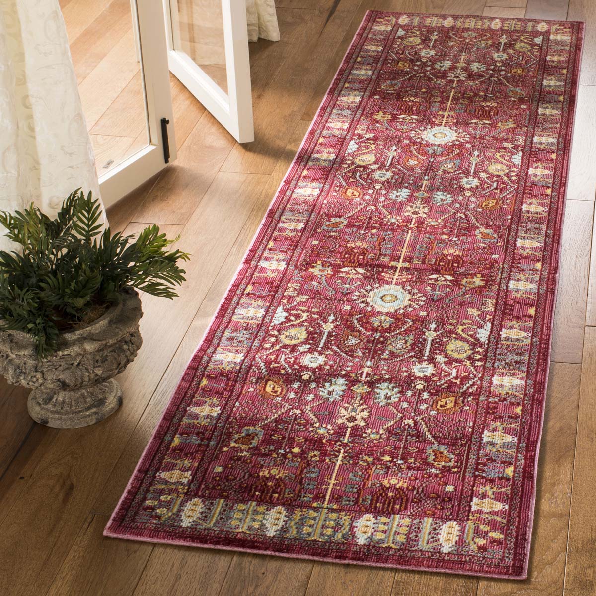 Safavieh Valencia 108 Rug, VAL108 - Fuchsia / Multi