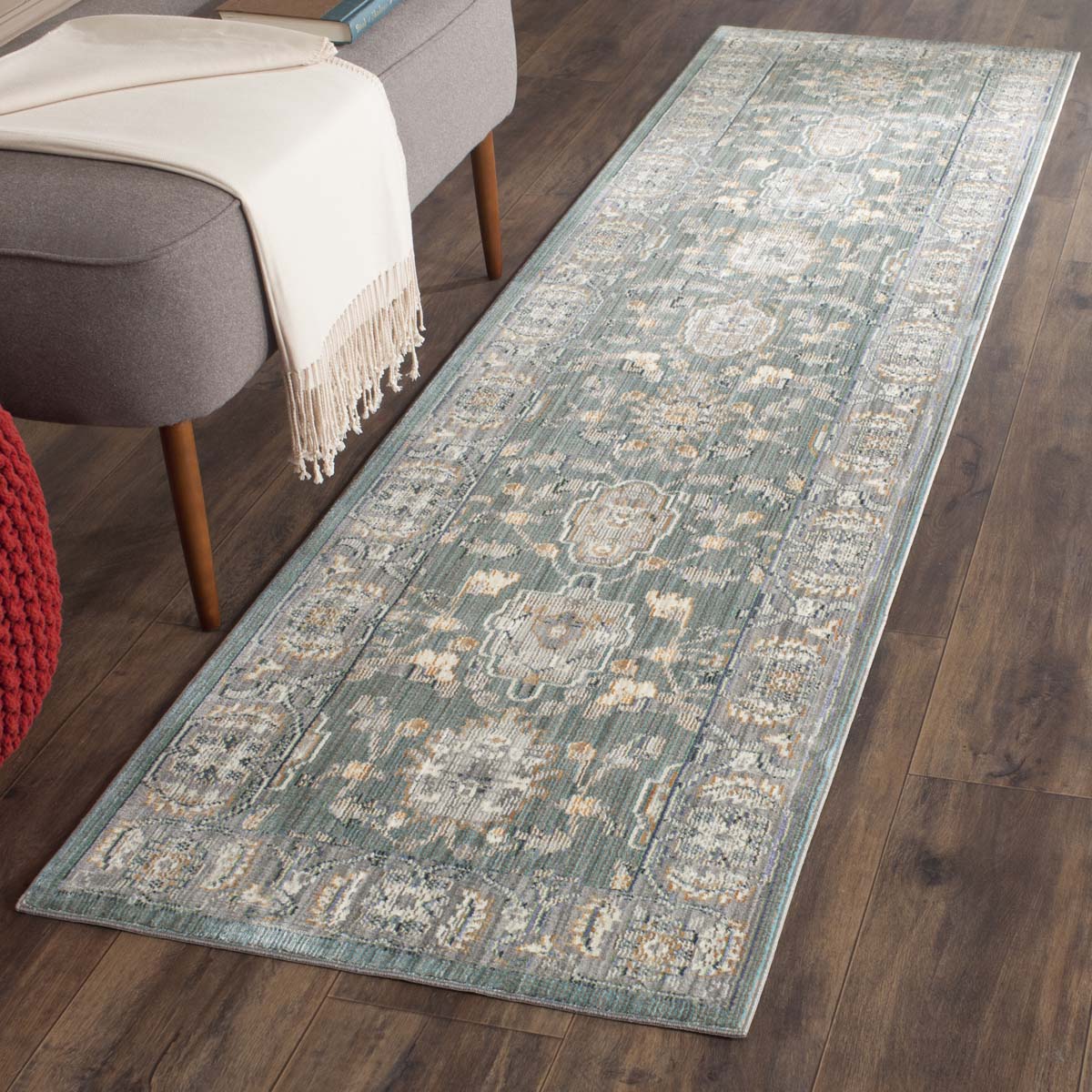 Safavieh Valencia 112 Rug, VAL112 - Alpine / Mauve