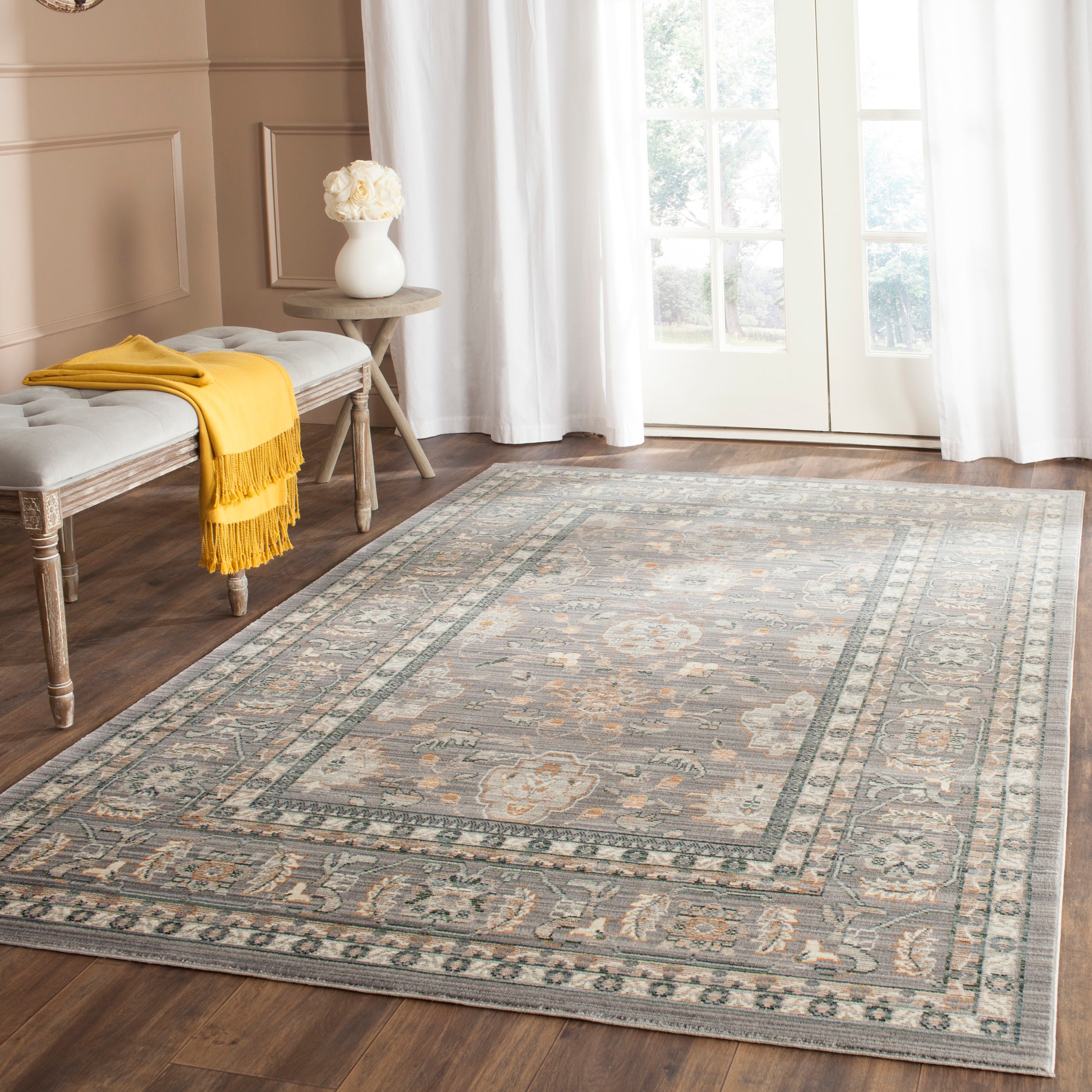 Safavieh Valencia 112 Rug, VAL112 - Mauve / Mauve