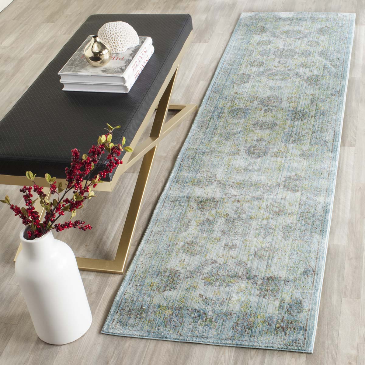 Safavieh Valencia 113 Rug, VAL113 - Light Blue / Turquoise