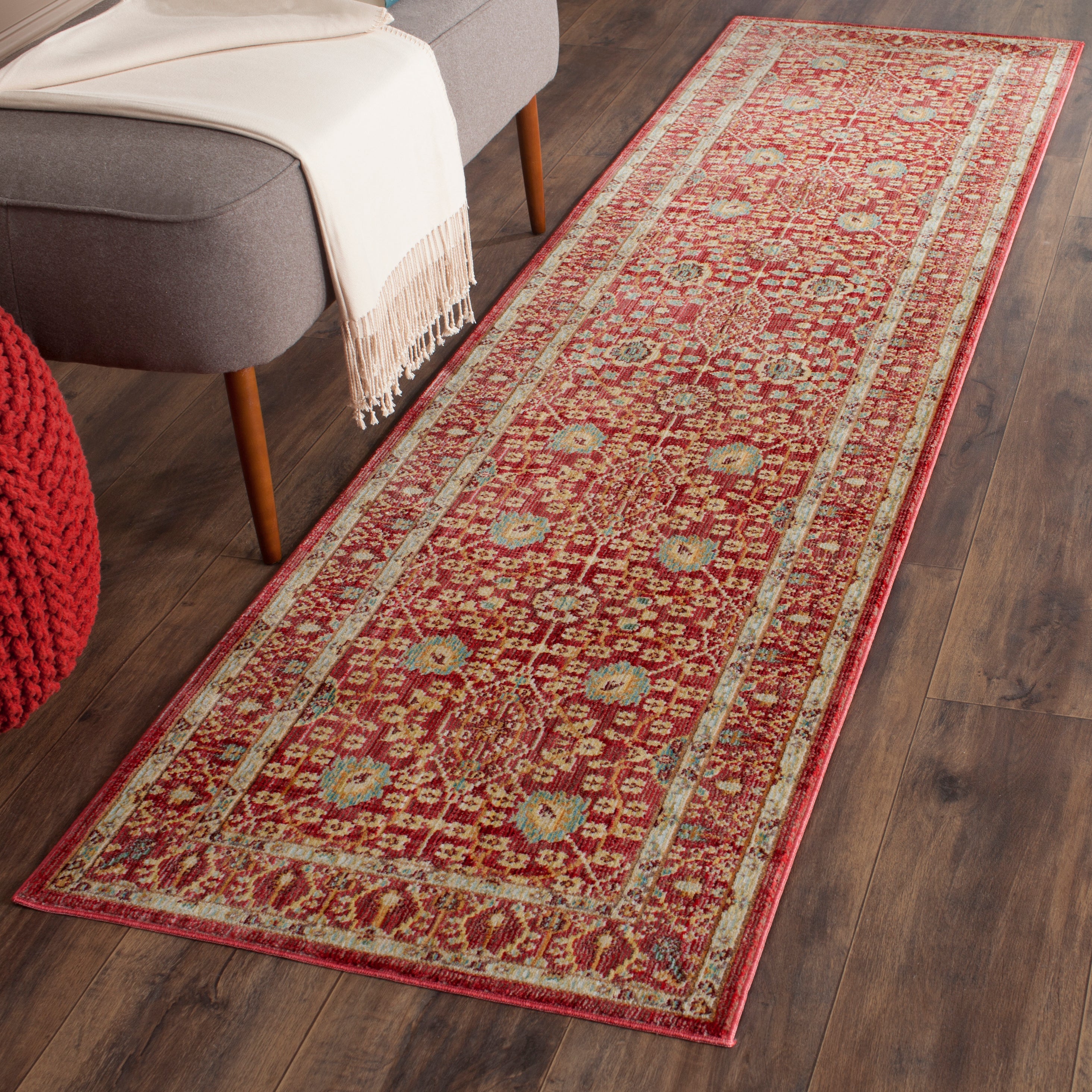 Safavieh Valencia 120 Rug, VAL120 - Red / Red