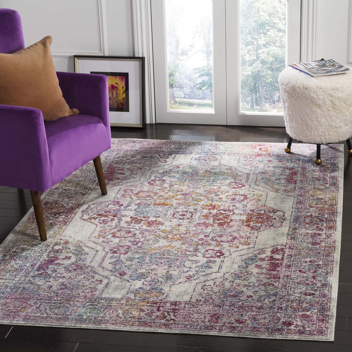 Safavieh Valencia 165 Rug, VAL165 - Ivory / Red