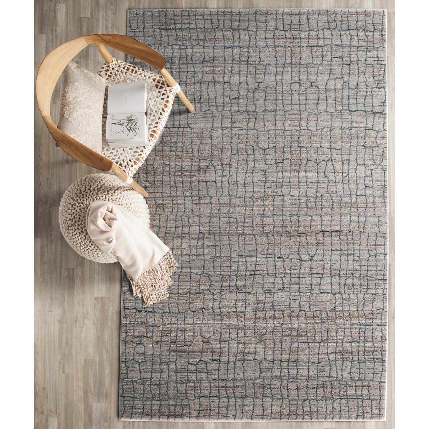 Safavieh Valencia 202 Rug, VAL202 - Grey / Multi