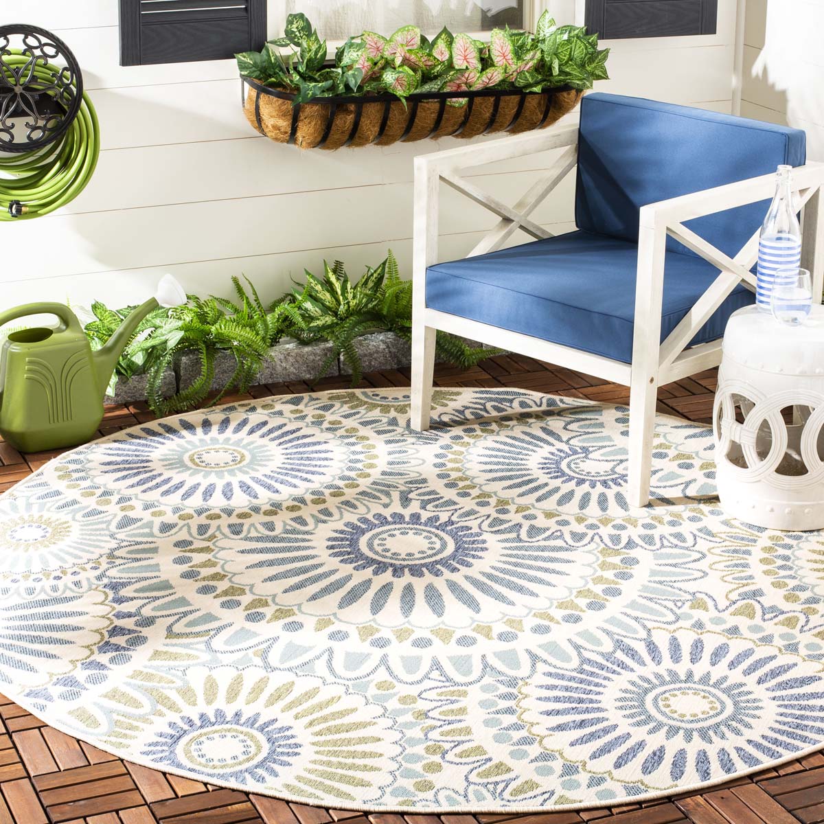 Safavieh Veranda 091 Rug, VER091 - Cream / Green