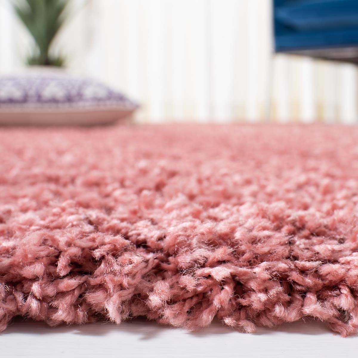 Safavieh Venus Shag 520 Rug, VNS520 - Pink