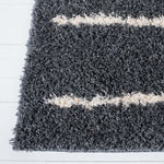 Safavieh Venus Shag 604 Rug, VNS604 - Dark Grey / Ivory