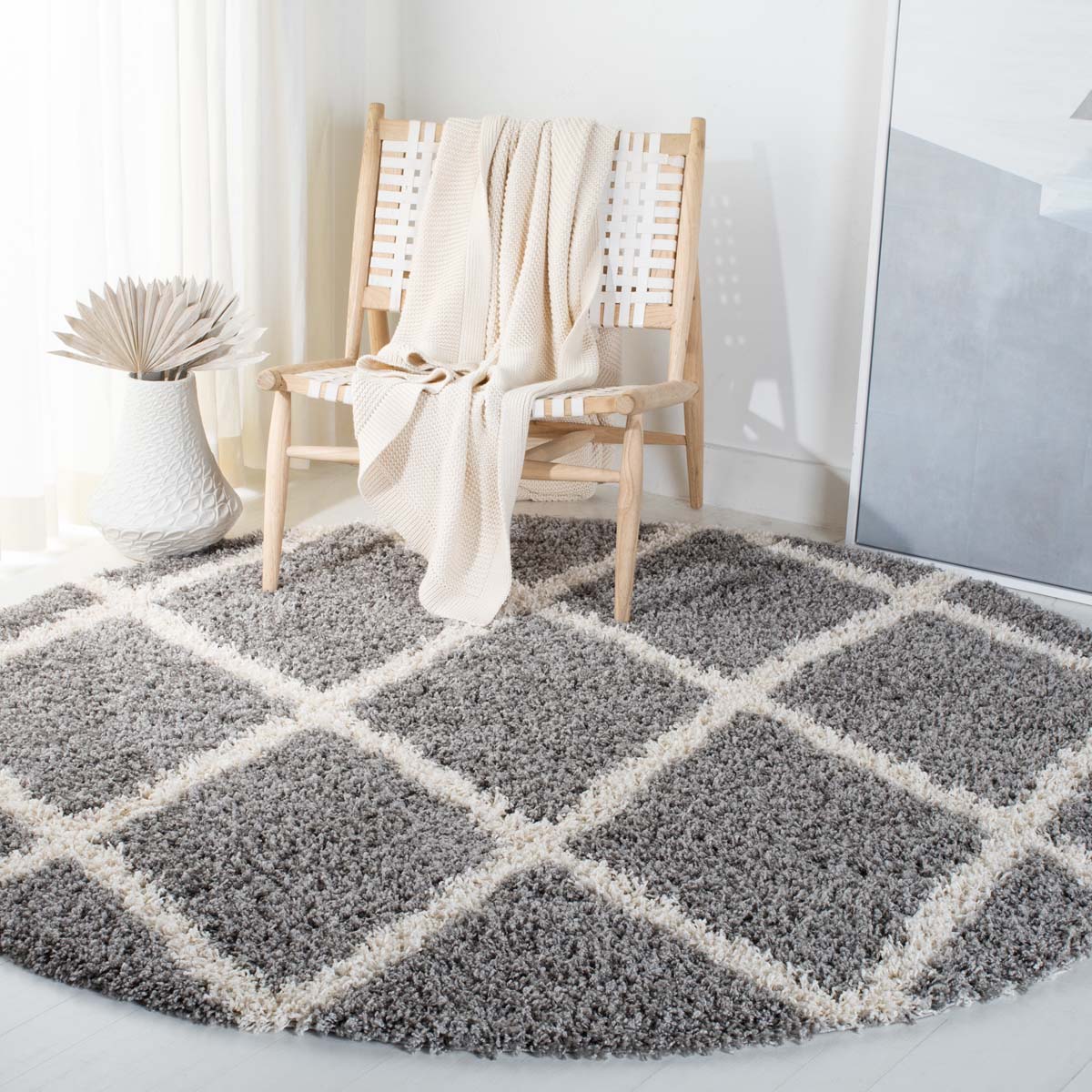 Safavieh Venus Shag 681 Rug, VNS681 - Grey / Ivory