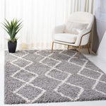 Safavieh Venus Shag 682 Rug, VNS682 - Grey / Ivory