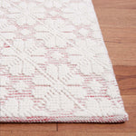 Safavieh Vermont 303 Rug, VRM303 - Ivory / Red