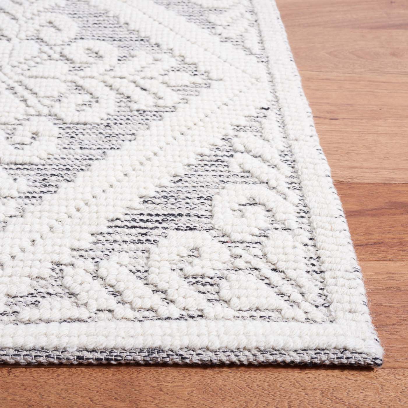 Safavieh Vermont 306 Rug, VRM306 - Ivory / Grey