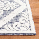 Safavieh Vermont 306 Rug, VRM306 - Ivory / Navy