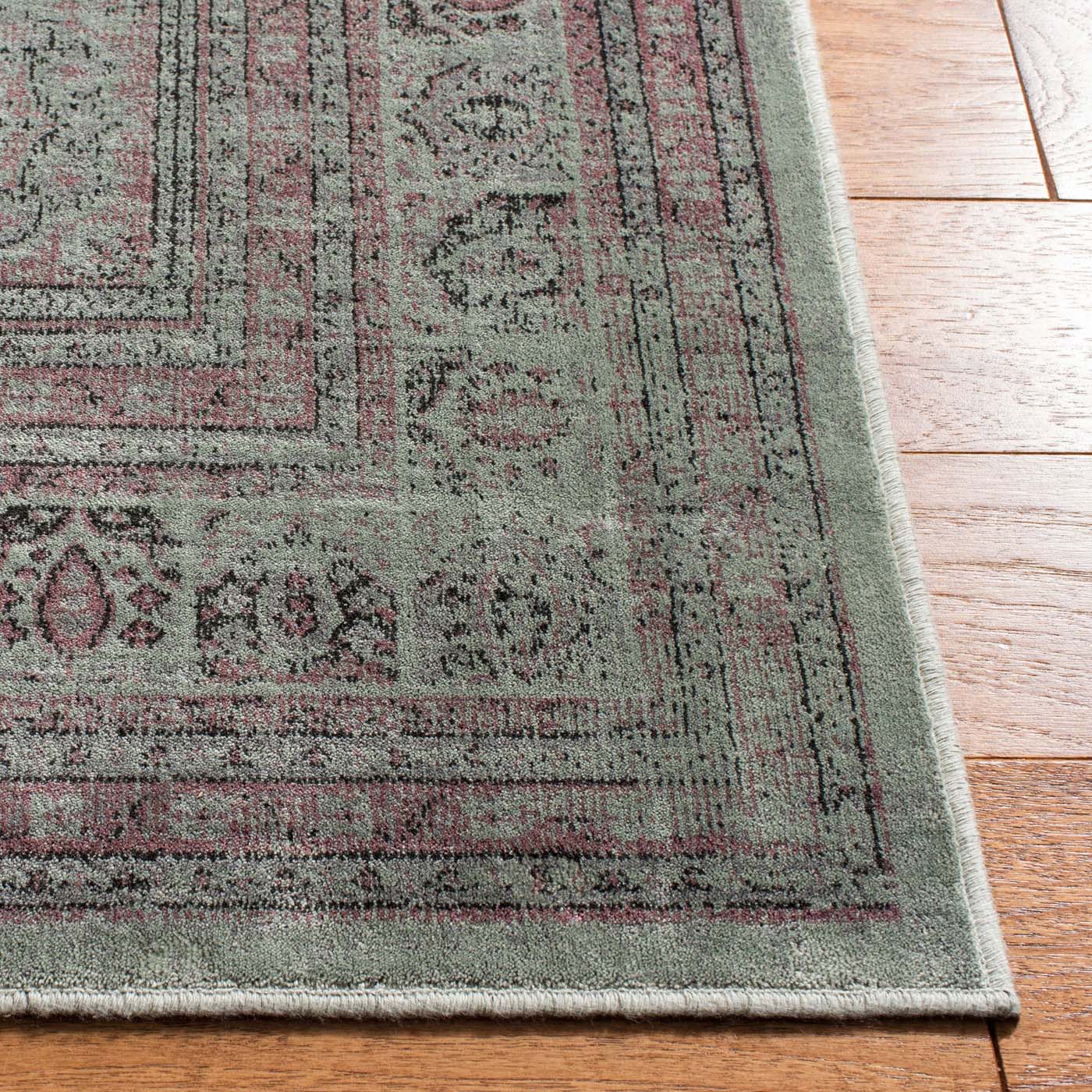 Safavieh Vintage 127 Rug, VTG127 - Amethyst