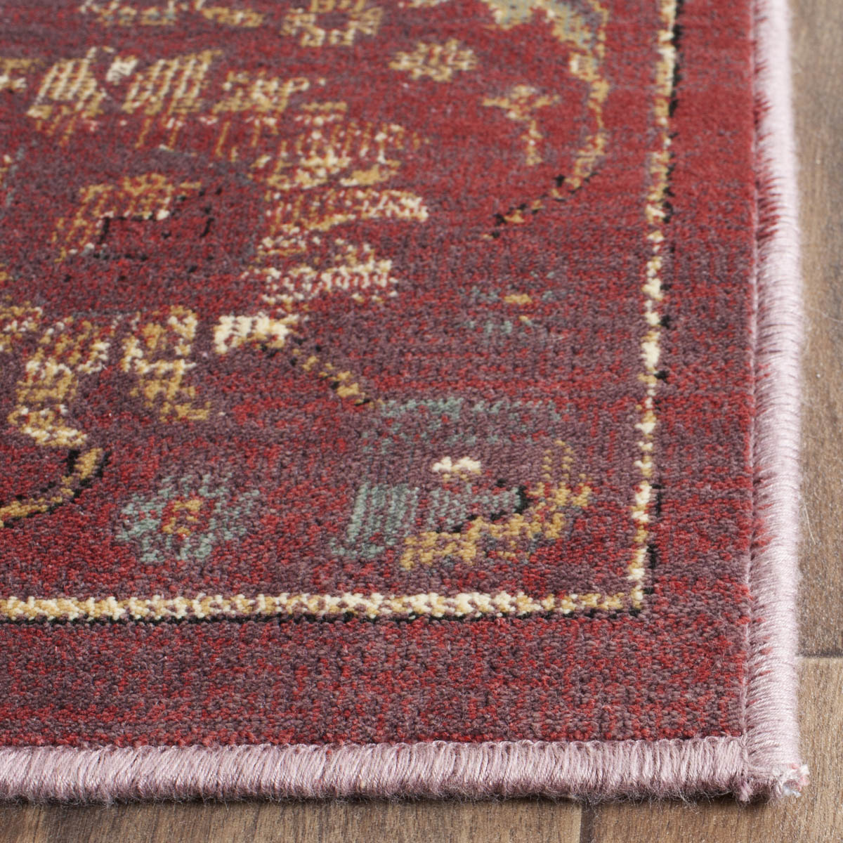 Safavieh Vintage 137 Rug, VTG137 - Purple / Fuchisa